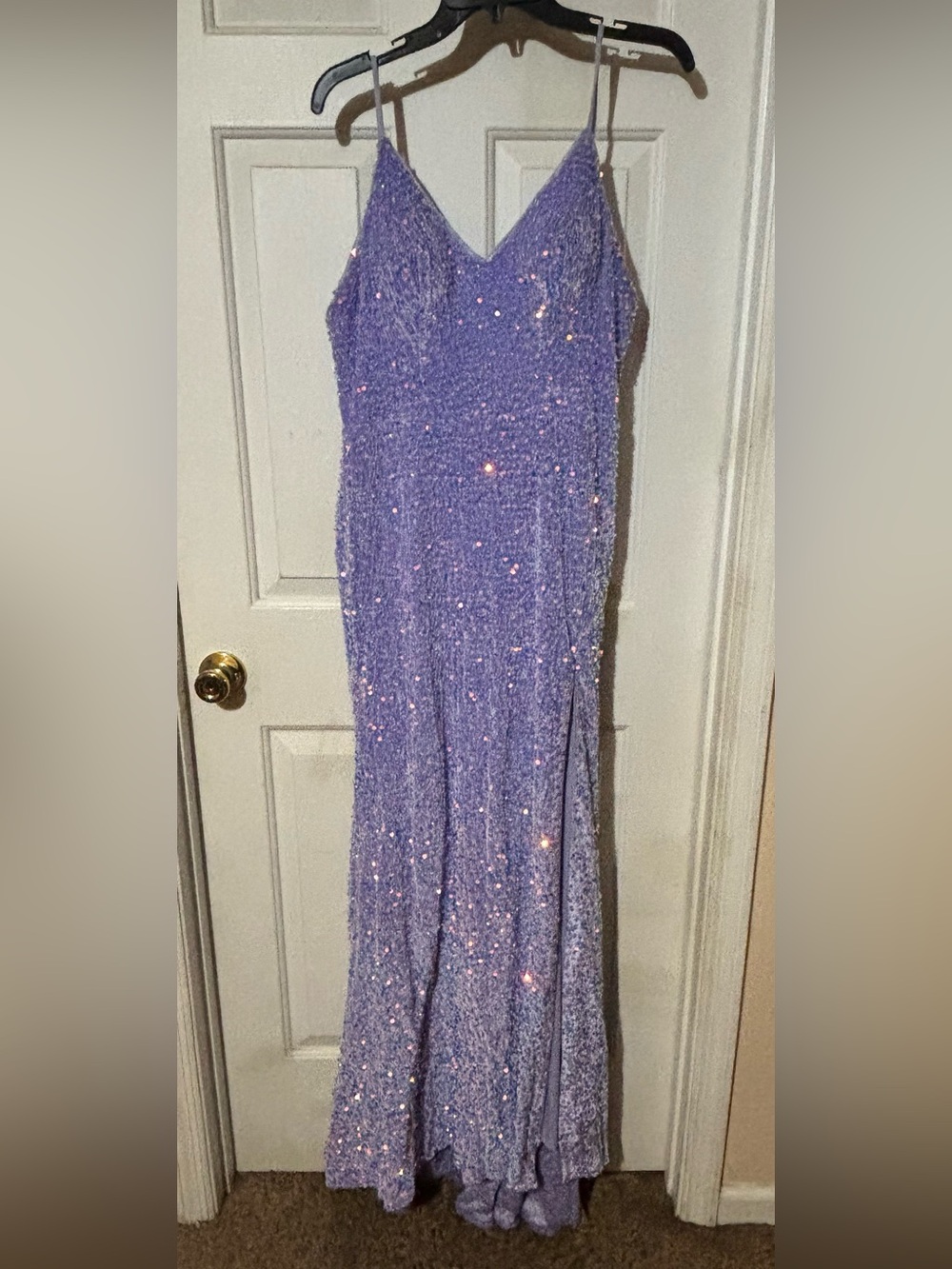 Lavender Sequin Maxi Dress with V-Neck for Women
